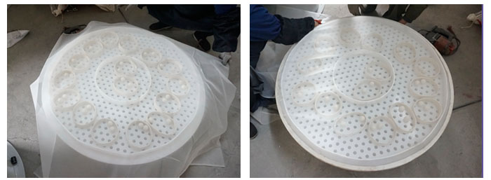 直徑1000型塑料振動篩換網(wǎng)第一步準(zhǔn)備網(wǎng)架平鋪細(xì)網(wǎng)，固定細(xì)網(wǎng)剪去多余細(xì)網(wǎng)。